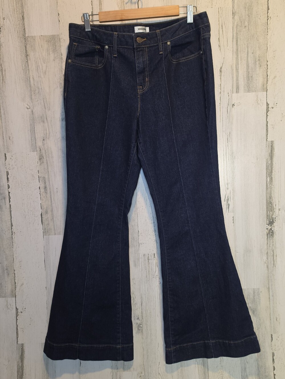 Vigoss Women’s Size 32 Dark Wash Flare Jeans Pintuck Front Y2K Stretch Denim